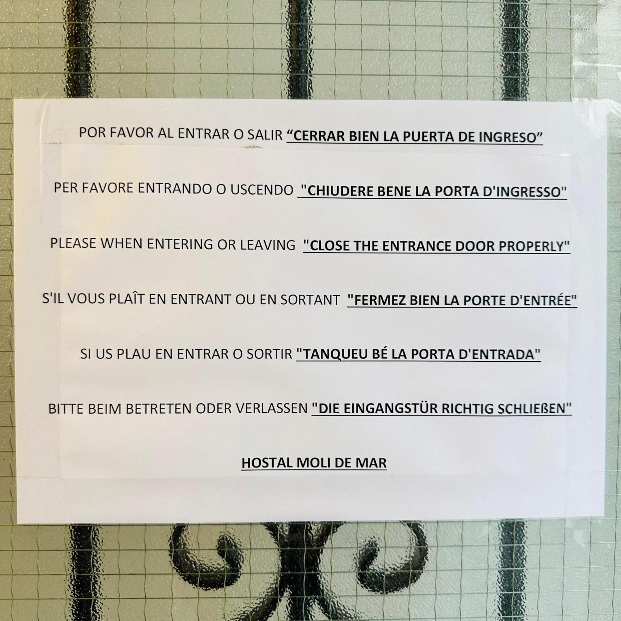 Hostal-pensión Y El Moli 2*