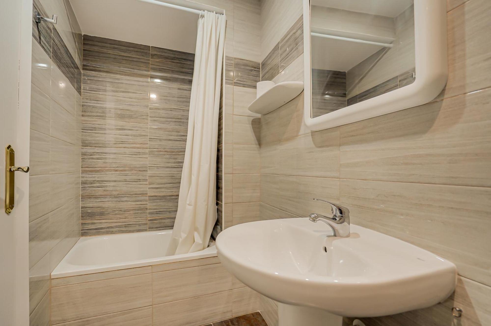 Hostel Hostal Y Apartamento Moli De Mar Lloret *