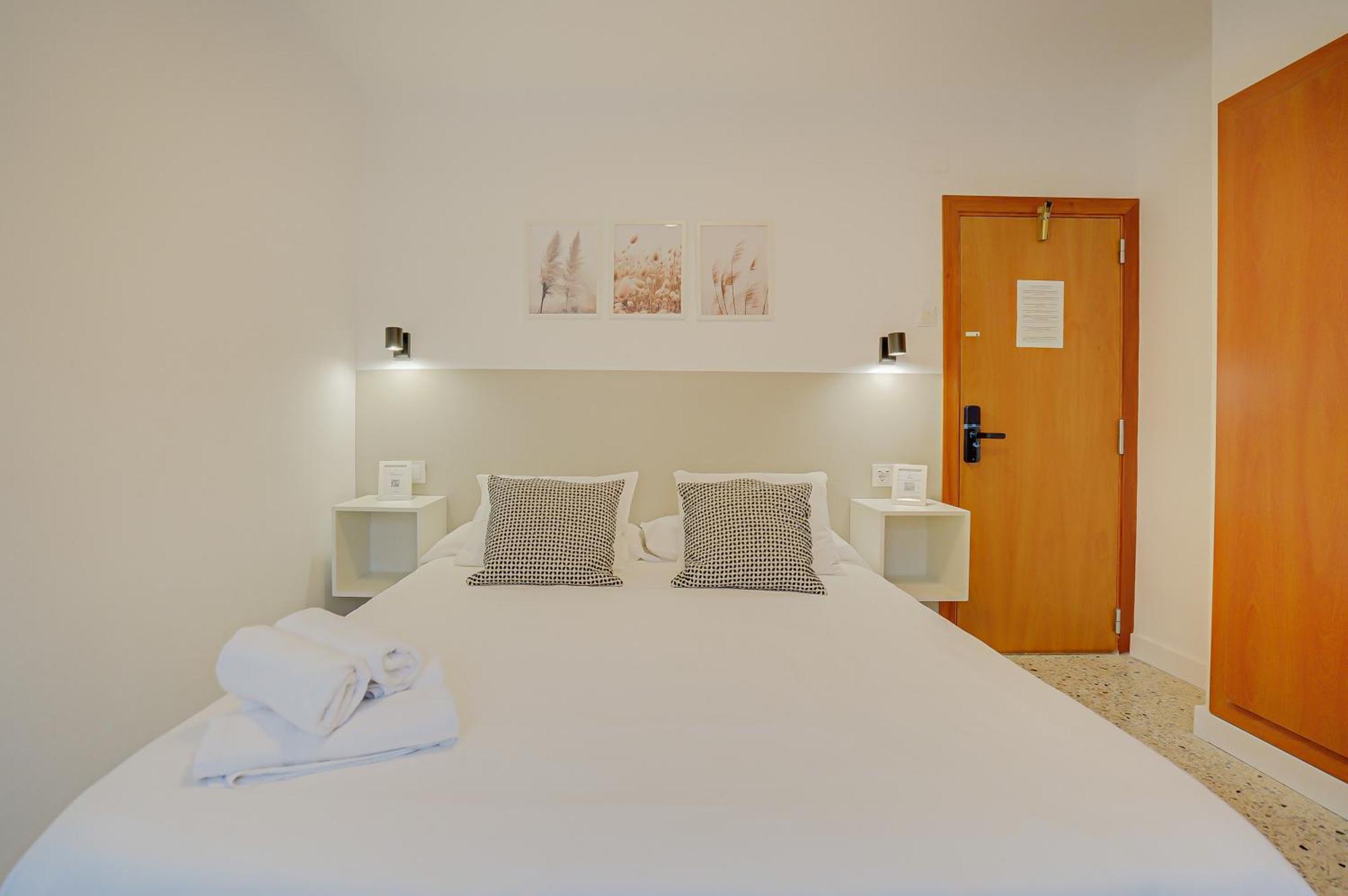 Hostal Y Apartamento Moli De Mar Lloret Lloret de Mar