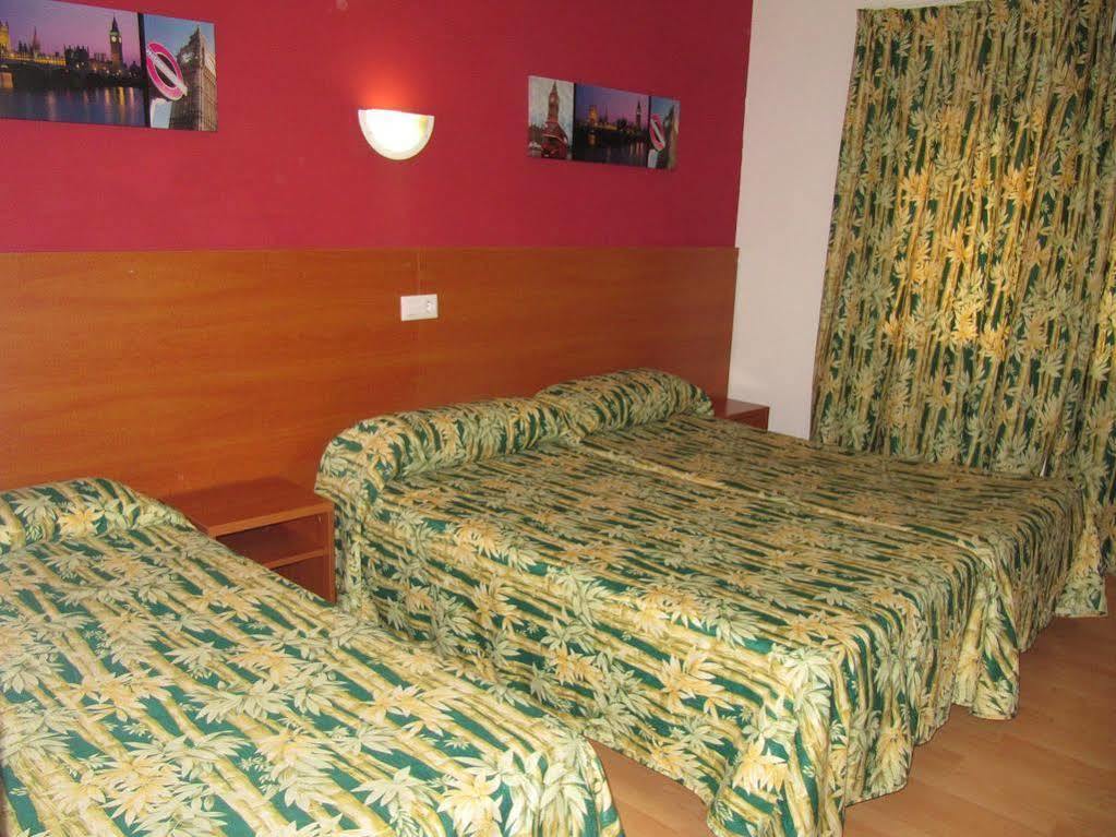 Hostal Y Apartamento Moli De Mar Lloret *